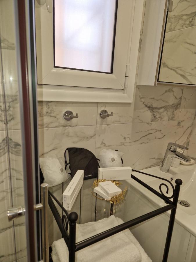 Ermou Studio Apartment أثينا المظهر الخارجي الصورة